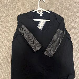 Splendid brand Faux Leather Mix Flowy V Size Medium